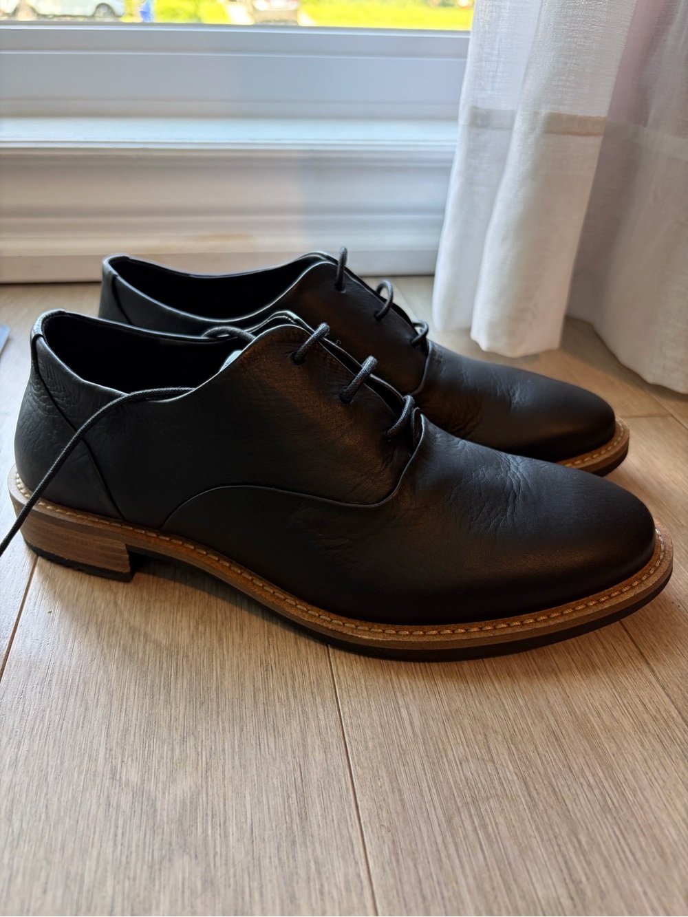 Brand New women’s ECCO Black Leather Lace-Up Oxford Shoes – EU 36 / US 5